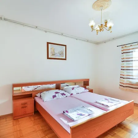 With Parking Space - 23606 Daire *