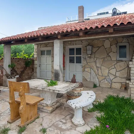 With Parking Space - 23606 Daire *