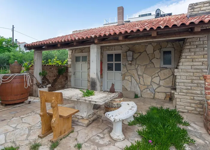 With Parking Space - 23606 Апартаменты *